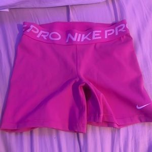 hot pink small nike pros